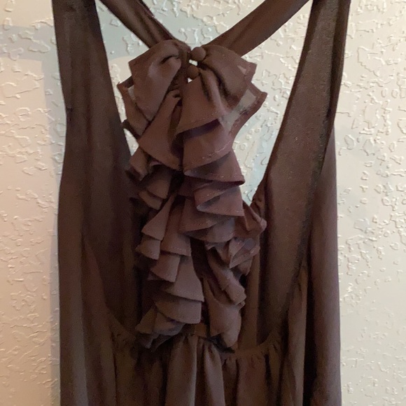 Black small razor back top. - Picture 4 of 4